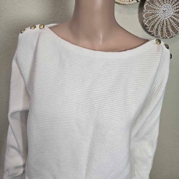 Lauren Ralph Lauren Boatneck Sweater Medium White With Gold Buttons - Picture 2 of 11